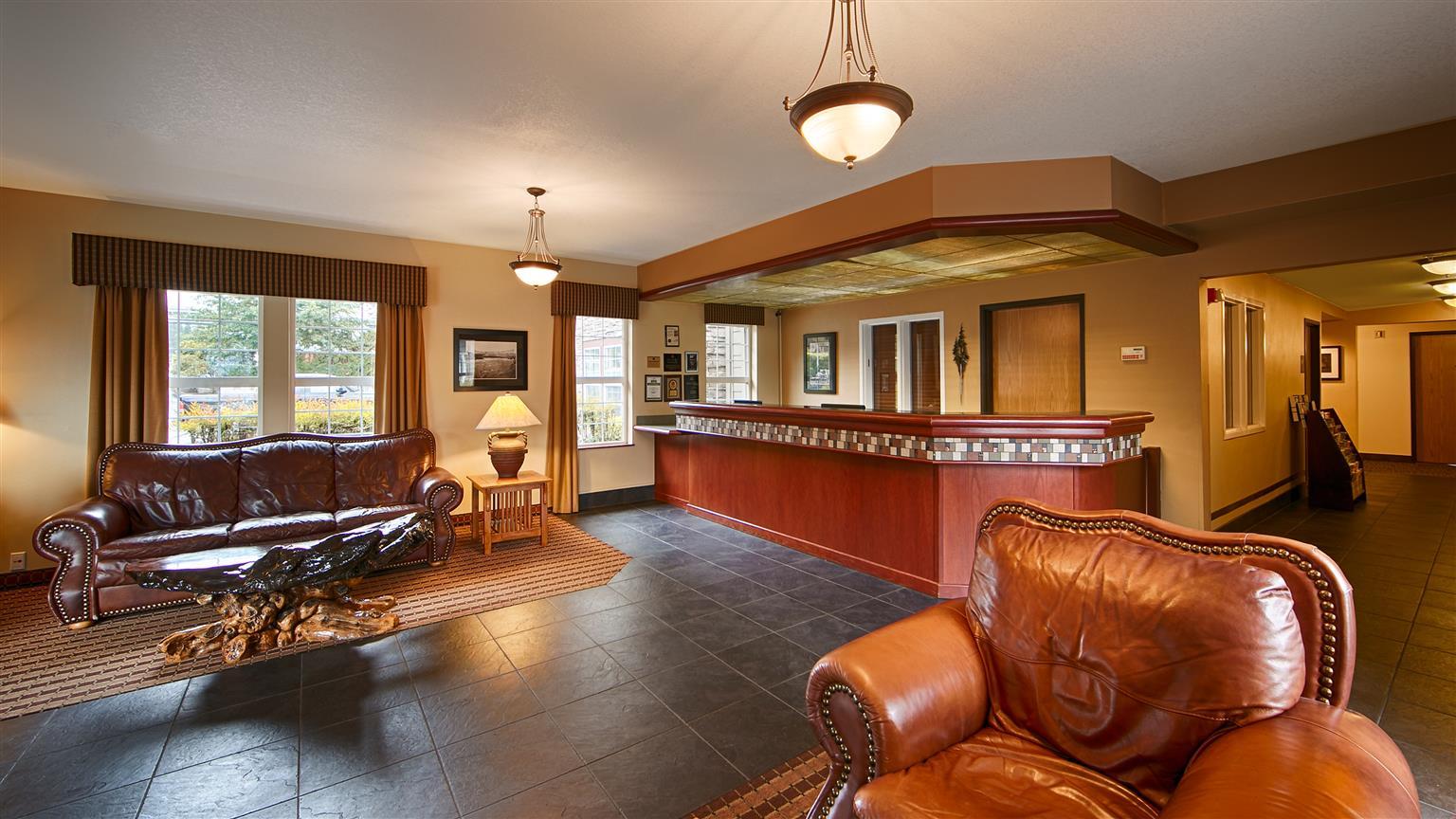 Best Western Plus Columbia River Inn Каскейд-Локс Екстер'єр фото