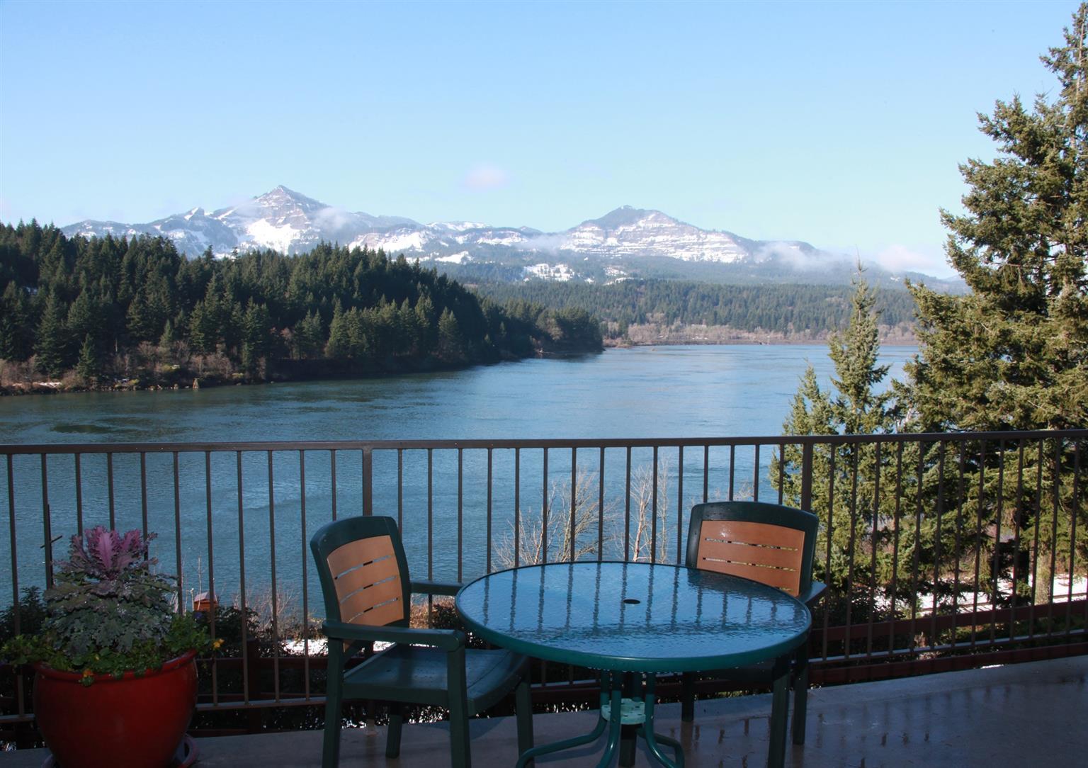 Best Western Plus Columbia River Inn Каскейд-Локс Екстер'єр фото